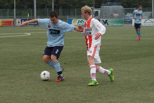 Ronald Mink houdt balbezit namens RCL
