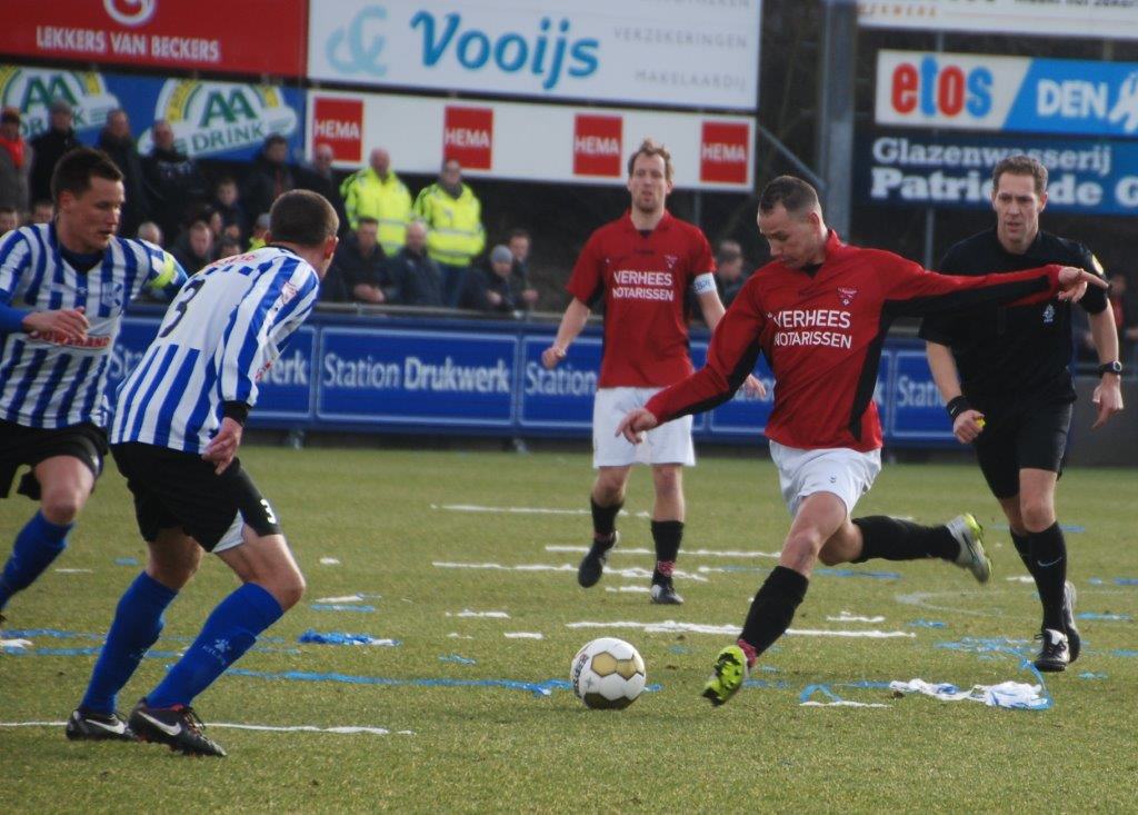QB 11 MB LEGT AAN_220215