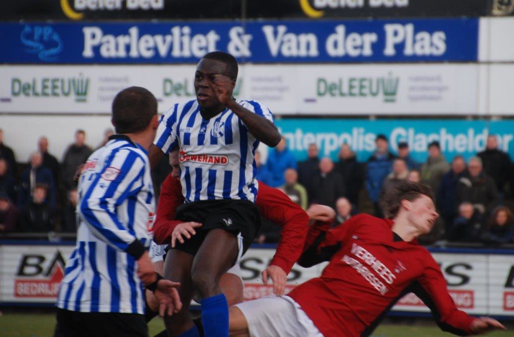 QB 35 NIELS TEN ONDER_220215