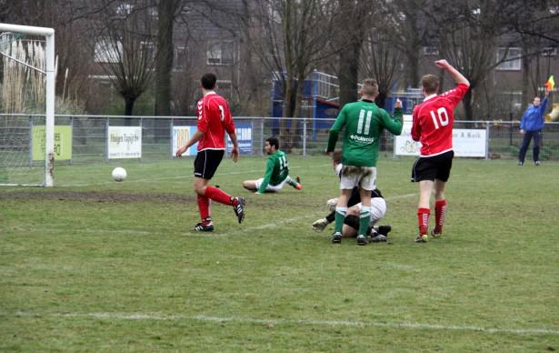Zwammerdam komt twee keer in actie na eerdere afgelastingen. De ploeg van Rob de Lange won in het voorbije weekend van Gouda (2-1).