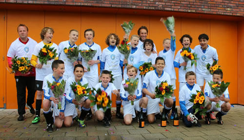 UVS D1 kampioen