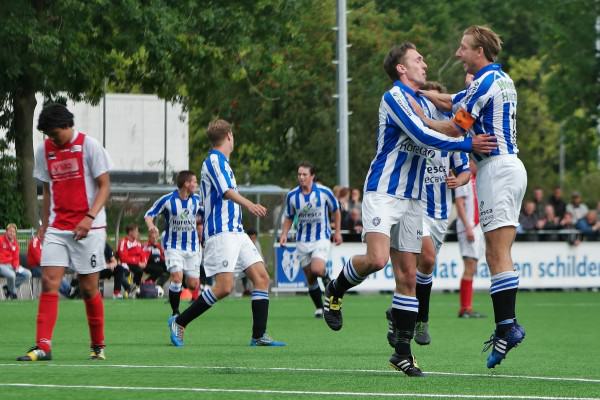 UVS komt tegen de verhouding in op voorsprong. Het feestje is er niet minder om..