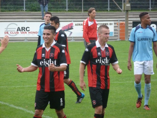 De vreugde bij ARC was groot. De Alphense ploeg heeft na de nederlaag tegen Valken'68 de eerste drie punten binnen.