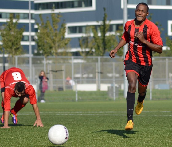 Football_Factory_0893-111015