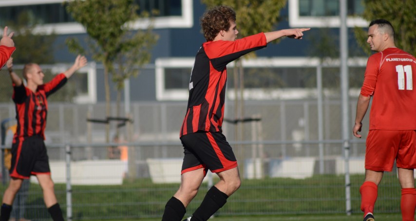 Football_Factory_0962-111015