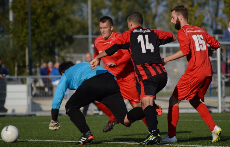 Football_Factory_1020-111015