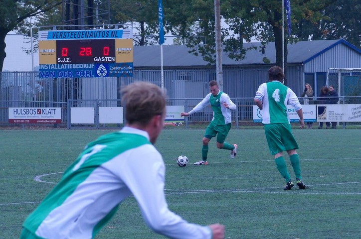 Lange bal van centrale verdediger Guus de Goede