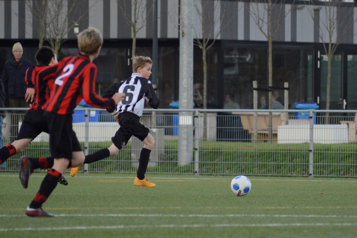 ASC-Hazerswoudse boys D1_785_291115