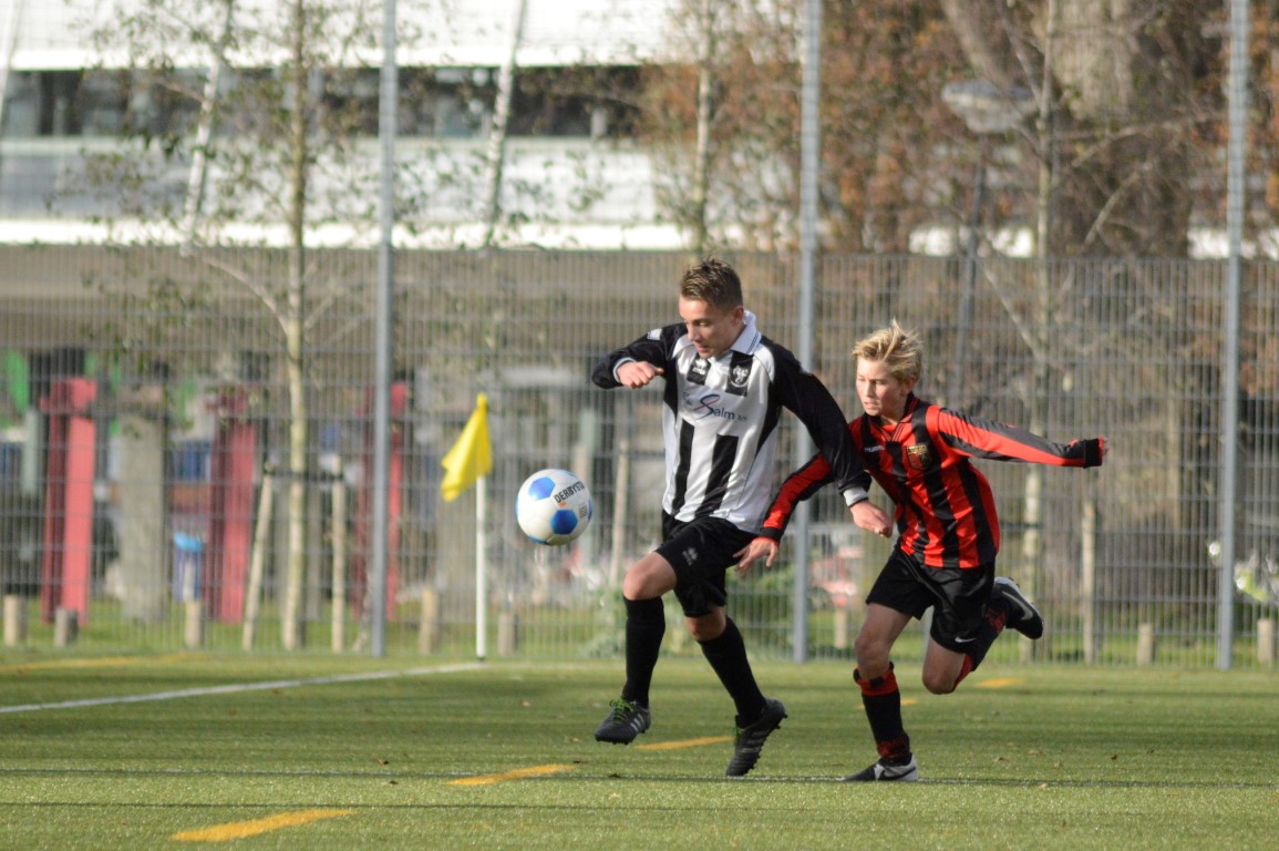ASC-Hazerswoudse boys D1_889_291115