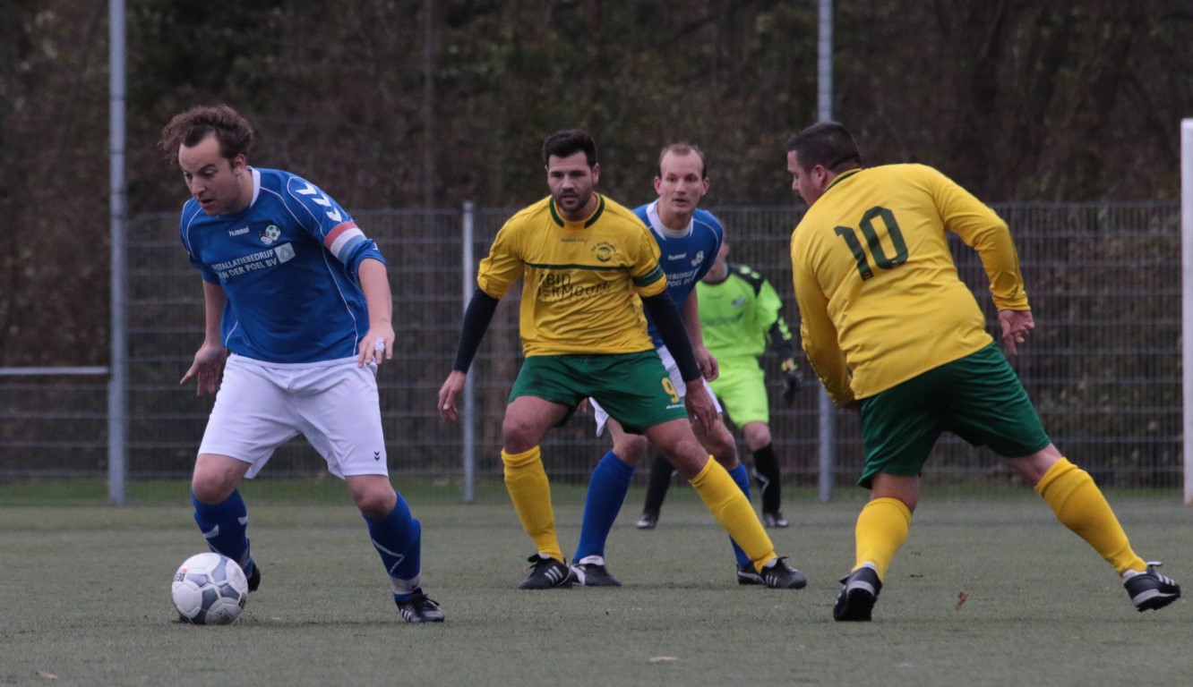FC Rijnland - SJZ_7694_301115