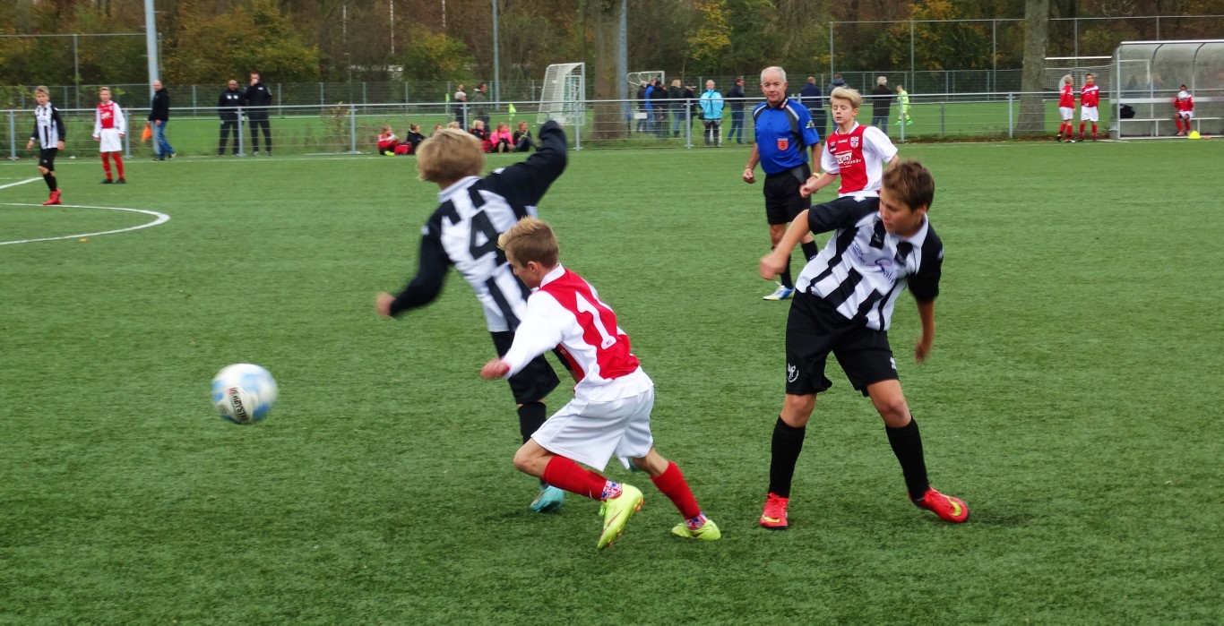 RCL-HAzerswoudse Boys D1_810-161115