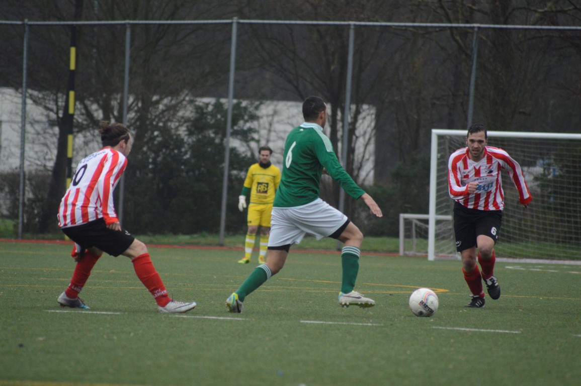Lugdunum - vv Leiden_639_100116