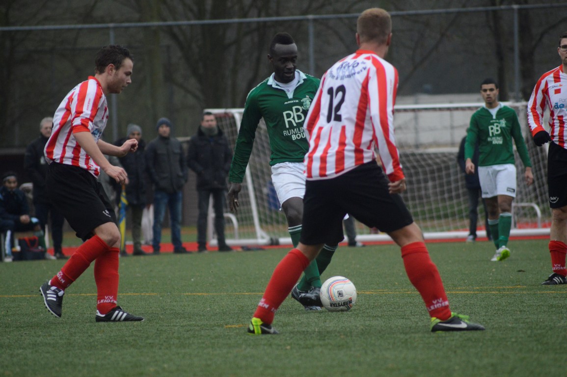 Lugdunum - vv Leiden_684_100116