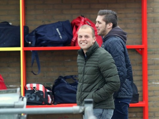 De rappe Van Bommel speelt volgend seizoen weer op 't Duyfrak