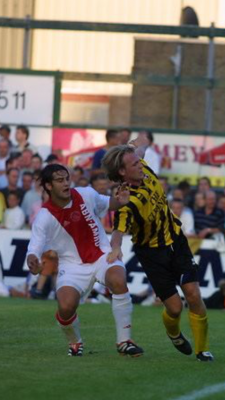 De op deze foto jongere Wesley Slingerland in het tenue van Rijnsburgse Boys