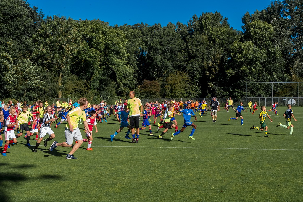 Voetbalstart_RCL_2016_ZZ666