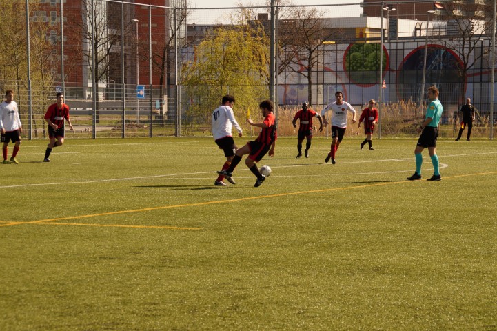 DSC00605 (Small)