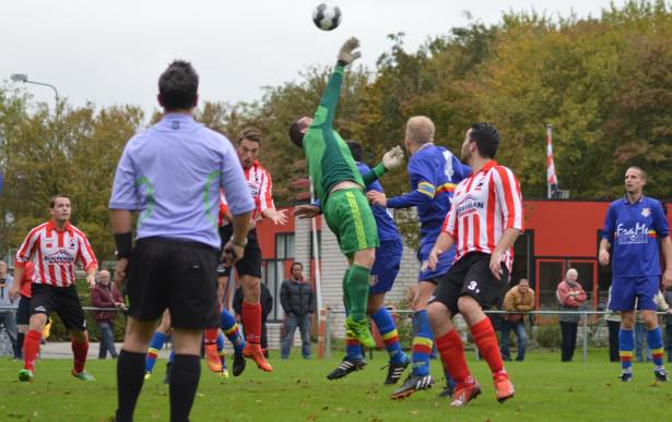 Weer een scrimmage in de '16'