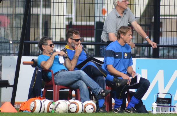 De bank -hier op archieffoto- van FC Boshuizen heeft de zaken momenteel prima voor elkaar..