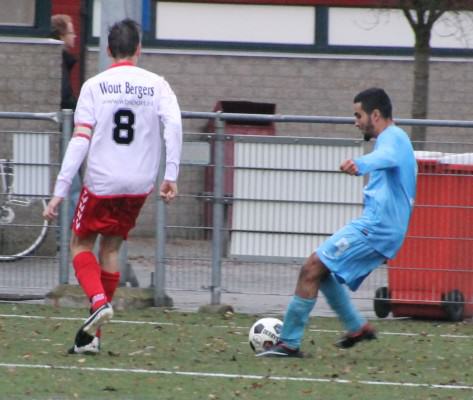 Wim de Bolster tracht Yassine El Mariami in bedwang te houden