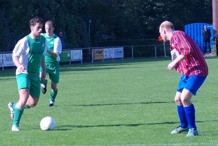 Daniel Coret zoekt het duel op